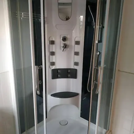 Petite Maison A La Campagne 度假居 La Selle-Craonnaise