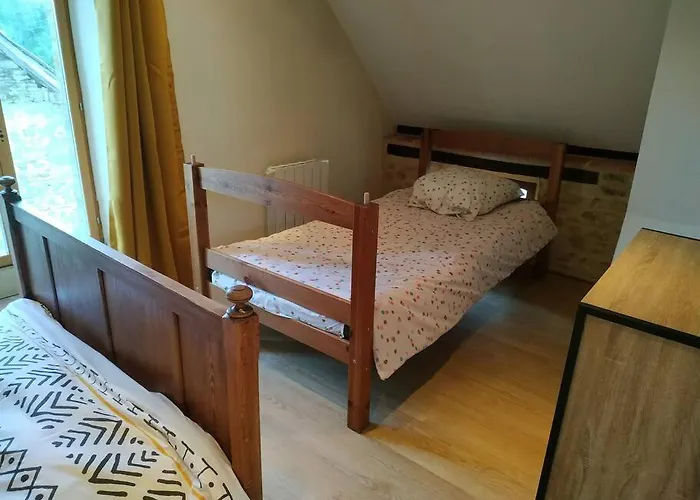 Petite Maison A La Campagne * La Selle-Craonnaise